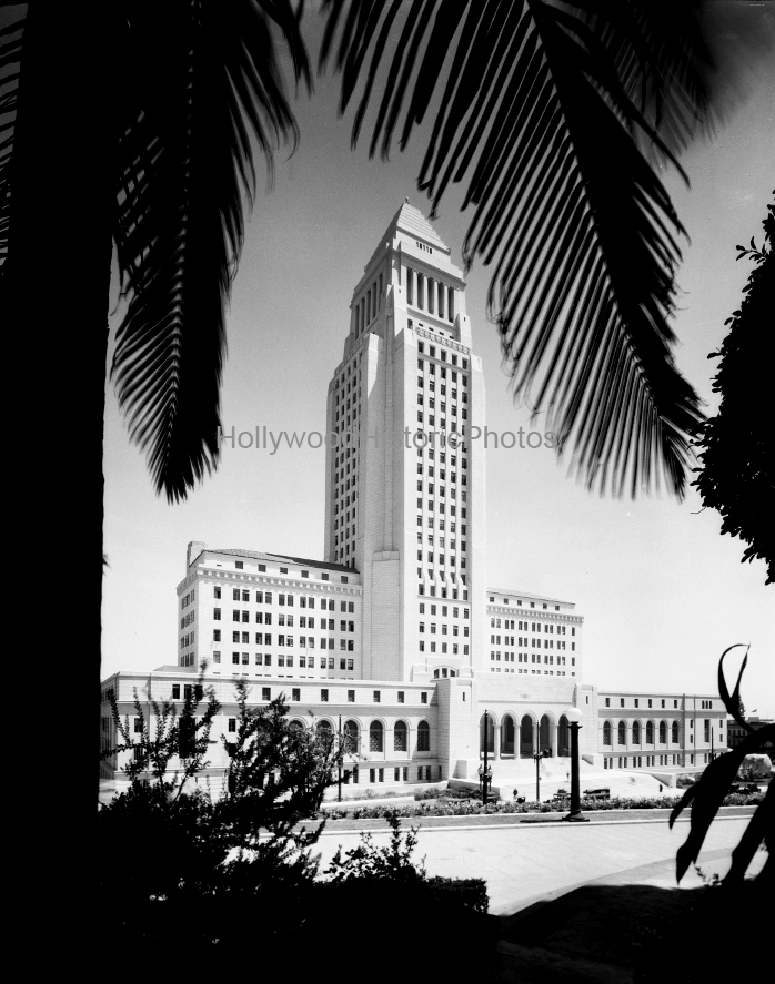 Los Anglese City Hall 1929 200 No. Spring St..jpg